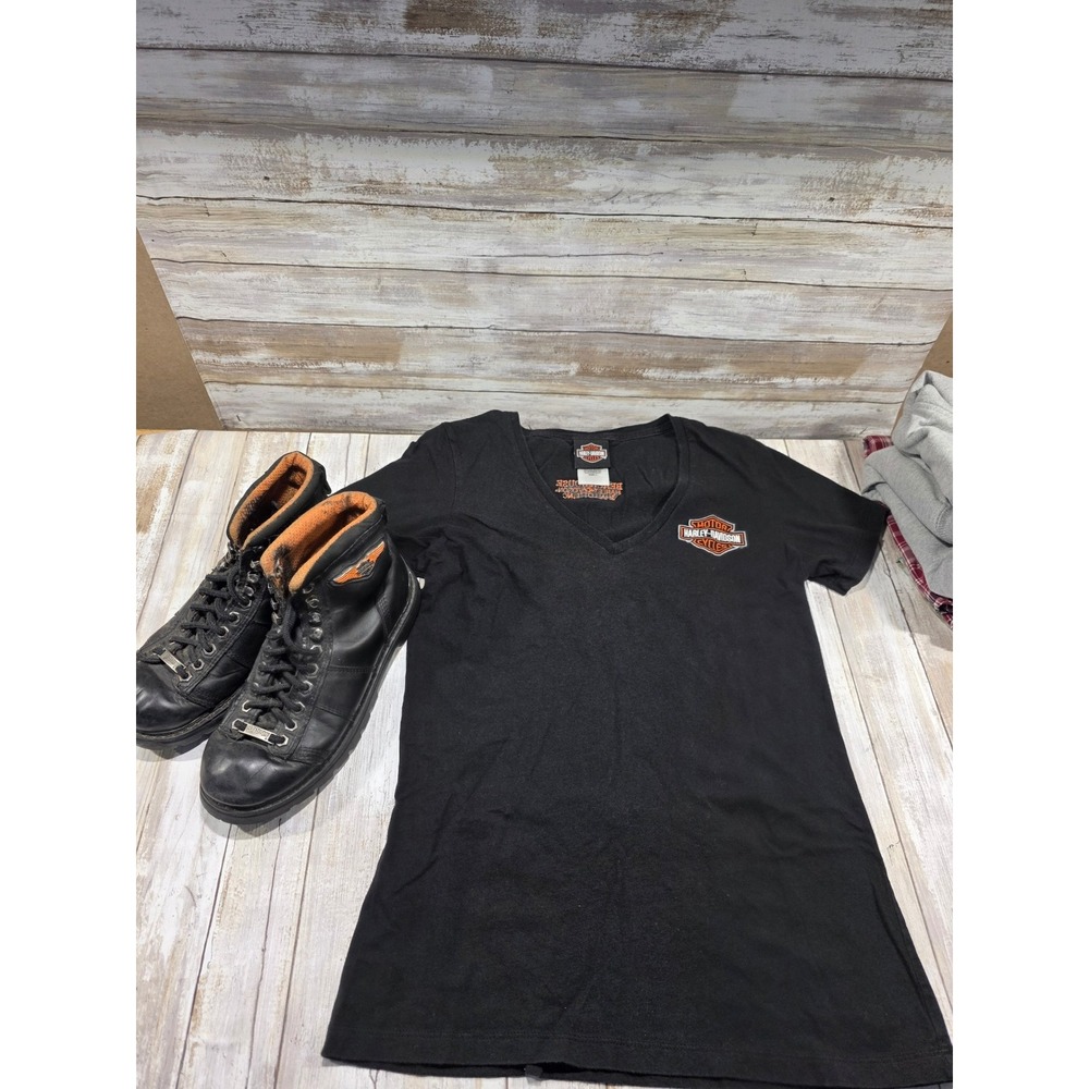 Harley Davidson Beach House Shallotte NC Black V Neck T Shirt L &‎ Boots 7.5